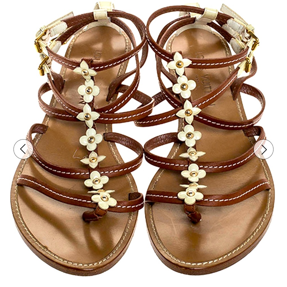 Louis Vuitton Flower Sandals 😍